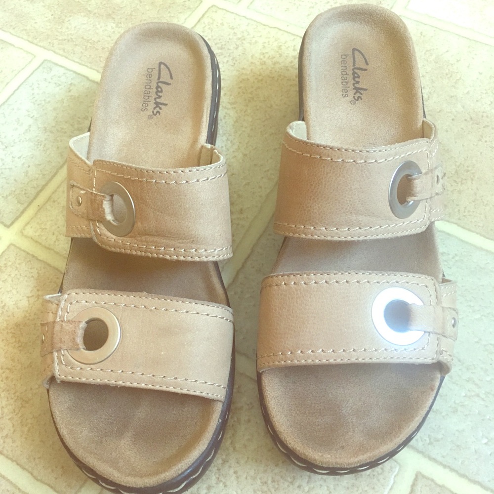 Clarks women’s sandals